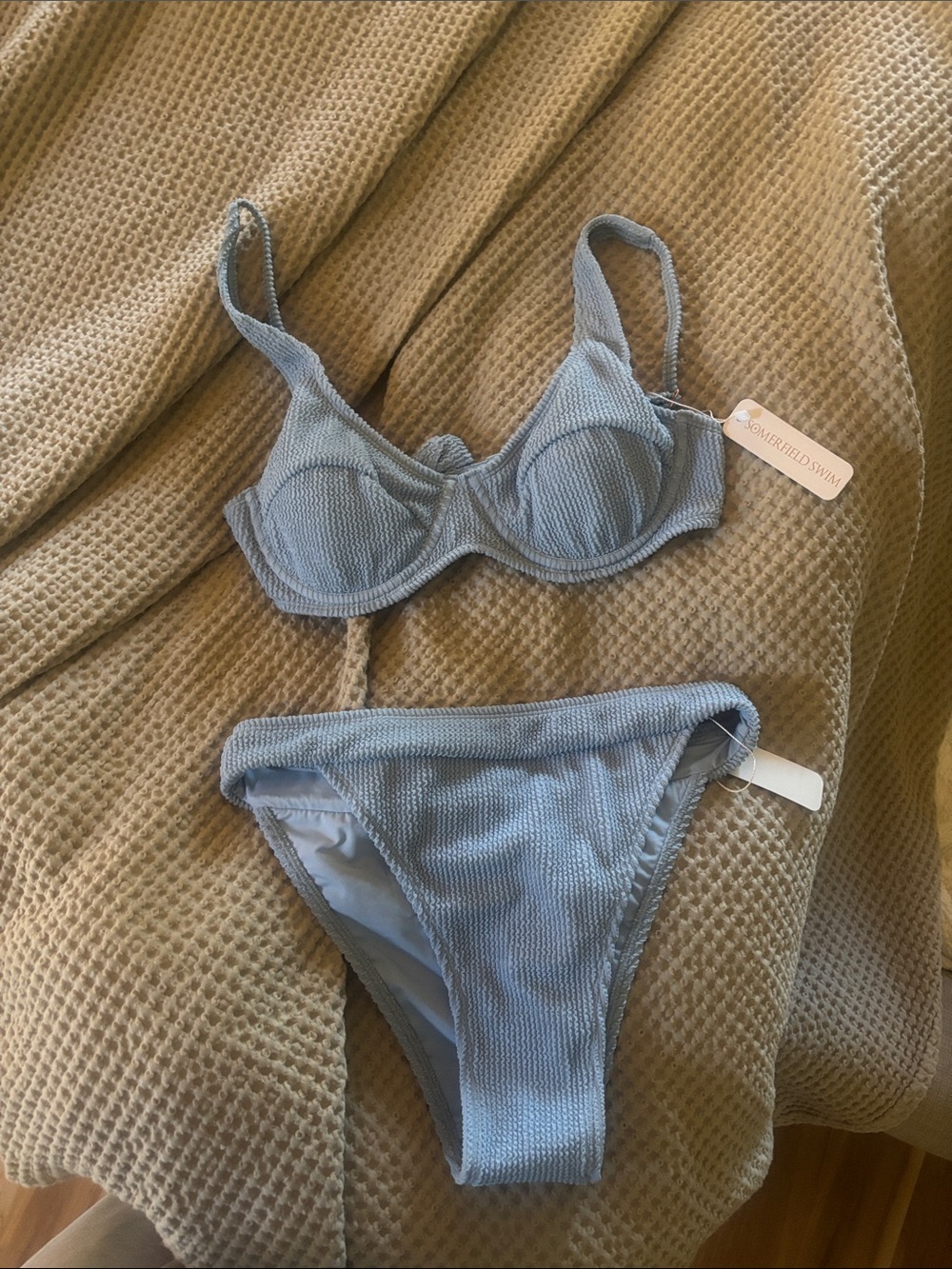 SOMERFIELD Sorento bottom and Capri top. Light blue textured